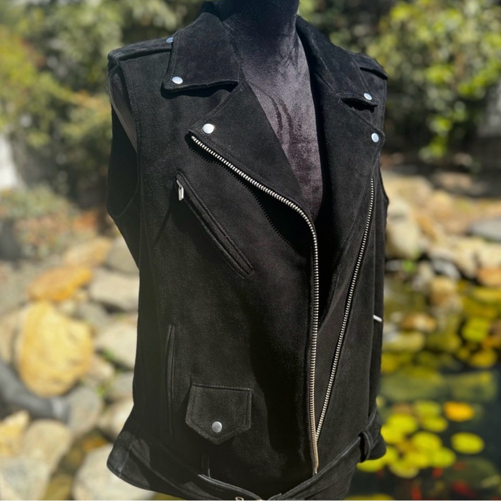 Vintage VEDA Genuine Goat
Suede Moto Vest Sz L/XL